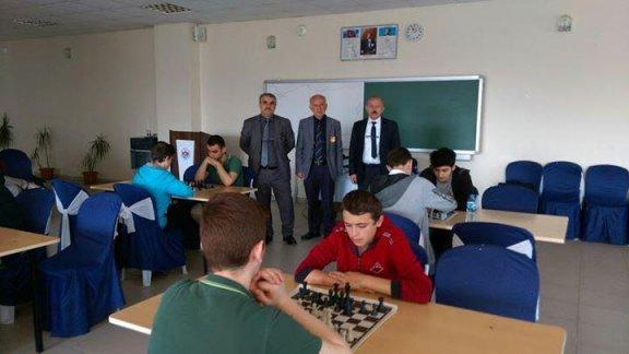19 Mayıs Atatürk´ü Anma, Gençlik ve Spor Bayramı Etkinlikleri Kapsamında Yapılan Satranç Turnuvası Sonuçları