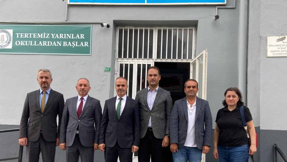 İLÇE MİLLİ EĞİTİM MÜDÜRÜMÜZDEN UMURBEY ABDULLAH FEHMİ İLK VE ORTAOKULU'NA ZİYARET