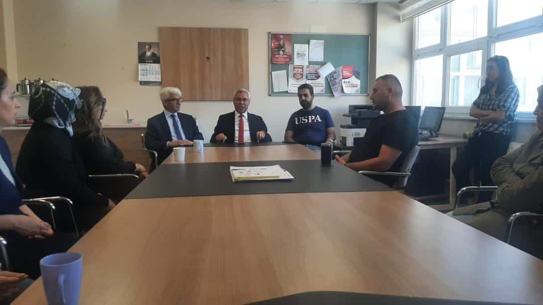 Gemlik İlçe Milli Eğitim Müdürümüz  Adnan Uluğ  Cihatlı Özel Eğitim ve Uygulama Okuluna Ziyaret Gerçekleştirdi.